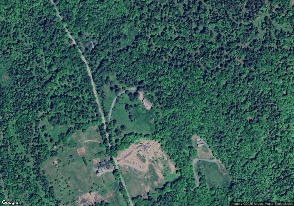 560 Broomstick Hill Rd, Littleton, NH 03561 - photo 1