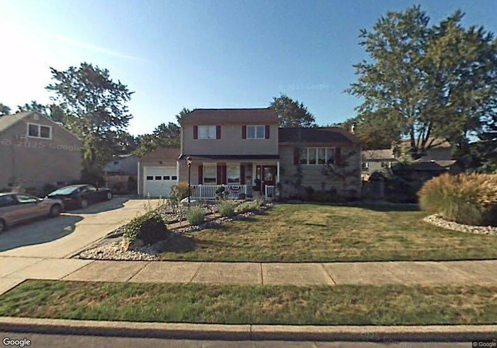 121 Osceola Ave, Middlesex, NJ 08846 - photo 1