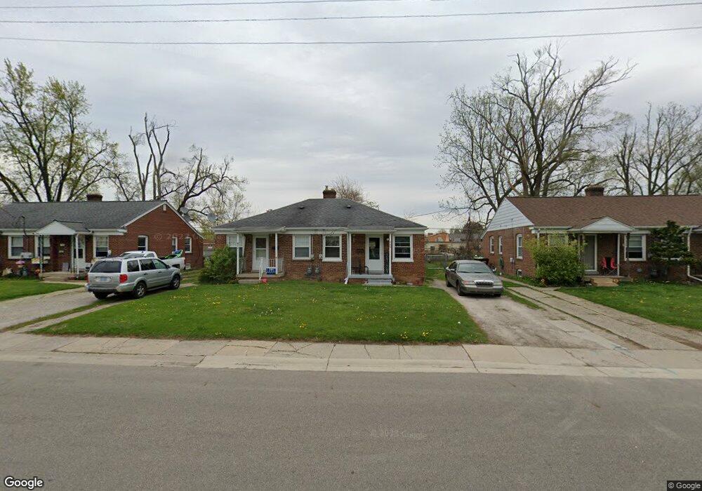 466 Northwestern Dr, Adrian, MI 49221 - photo 1