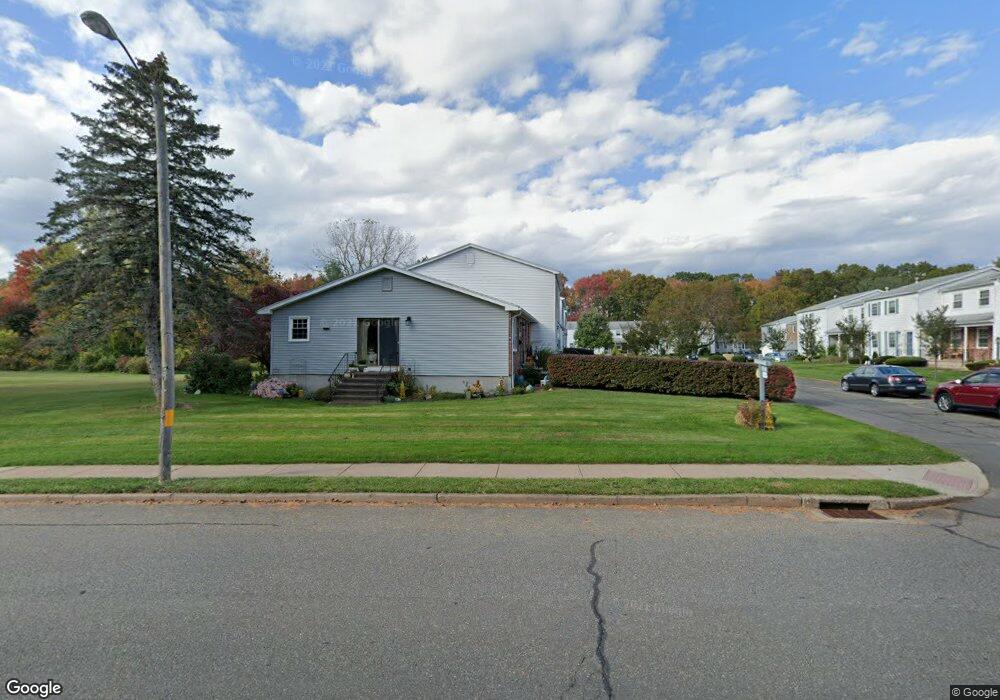 58 Ambassador Dr unit C, Manchester, CT 06042 - photo 1