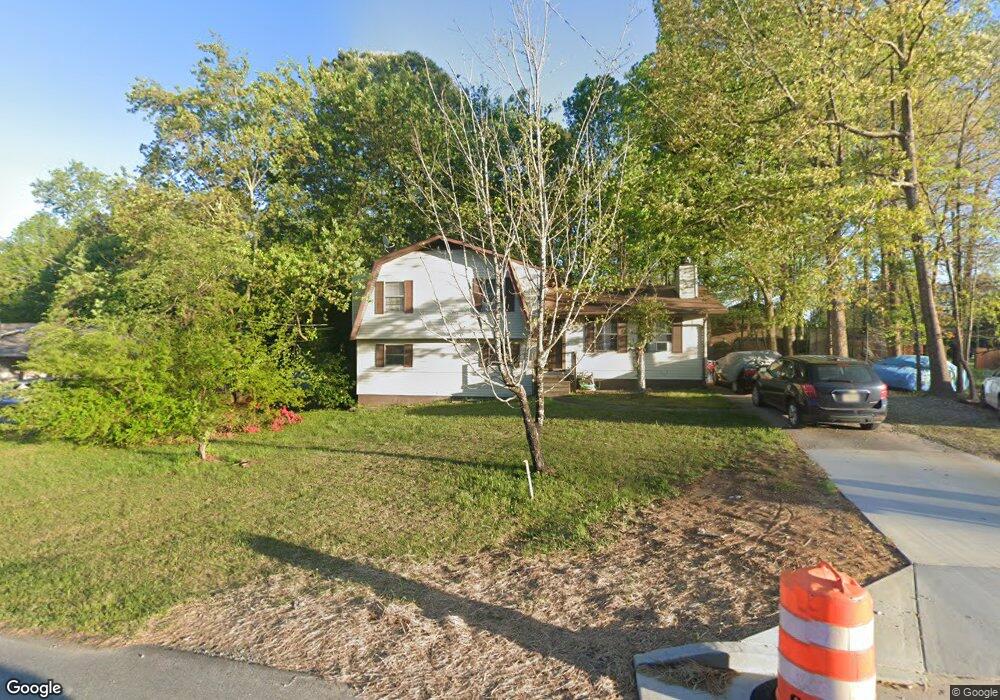 6310 Iris Dr, Flowery Branch, GA 30542 - photo 1