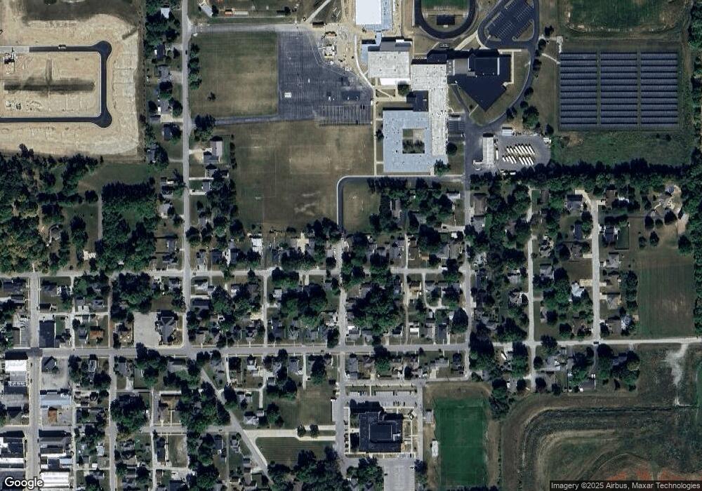 501 E 1st St, Sheridan, IN 46069 - photo 1