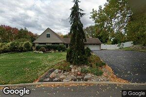 80 Seckelpear Rd, Levittown, PA 19056