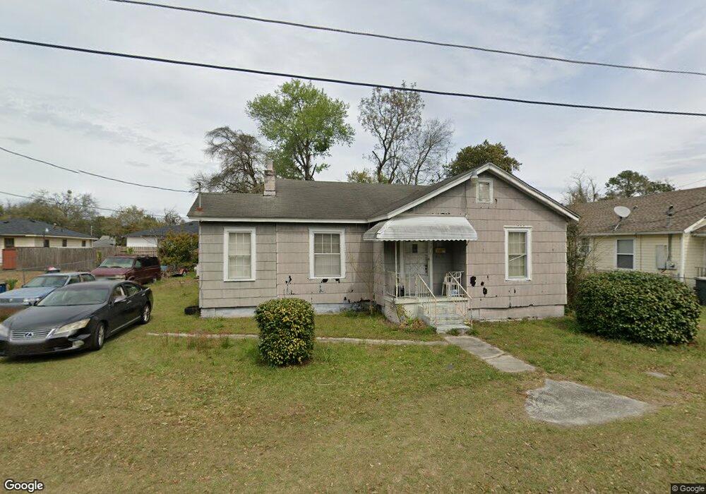 512 W 62nd St, Savannah, GA 31405 - photo 1