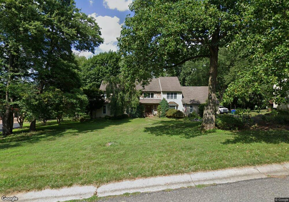 1070 Antler Dr, Glen Mills, PA 19342 - photo 1