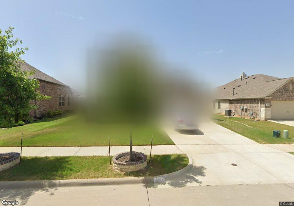 1912 Pavilion Ln, Denton, TX 76210 - photo 1