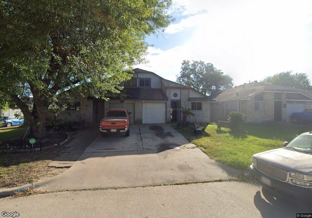 10048 Lasaber Ct, Houston, TX 77038 - photo 1