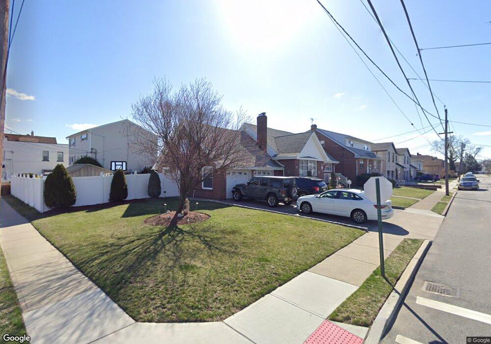 386 Chestnut Ave, South Hackensack, NJ 07606 - photo 1