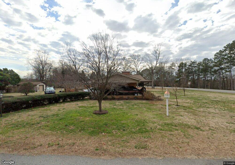 5181 Ridgeview Rd, High Point, NC 27263 - photo 1