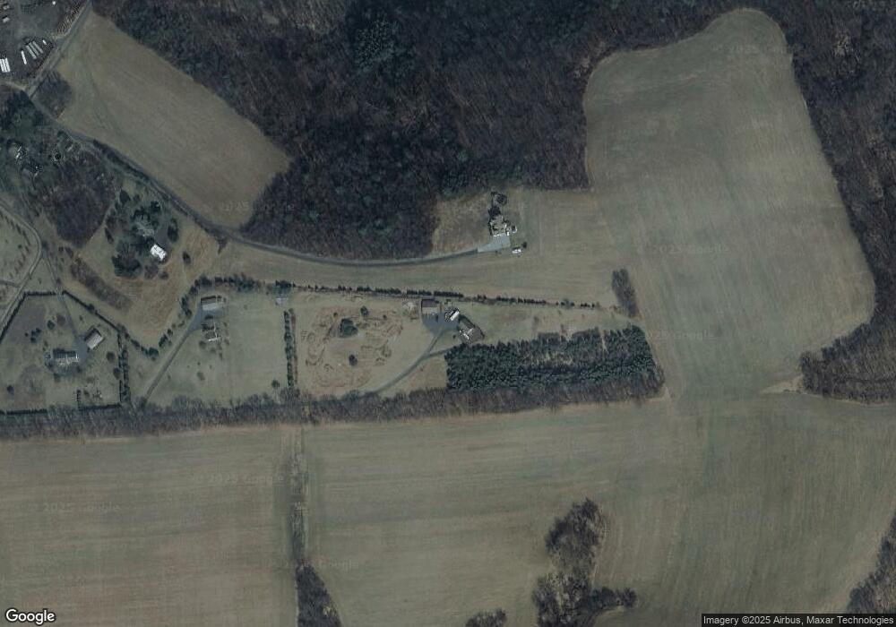 307 Hemlock Rd, Shamokin, PA 17872 - photo 1