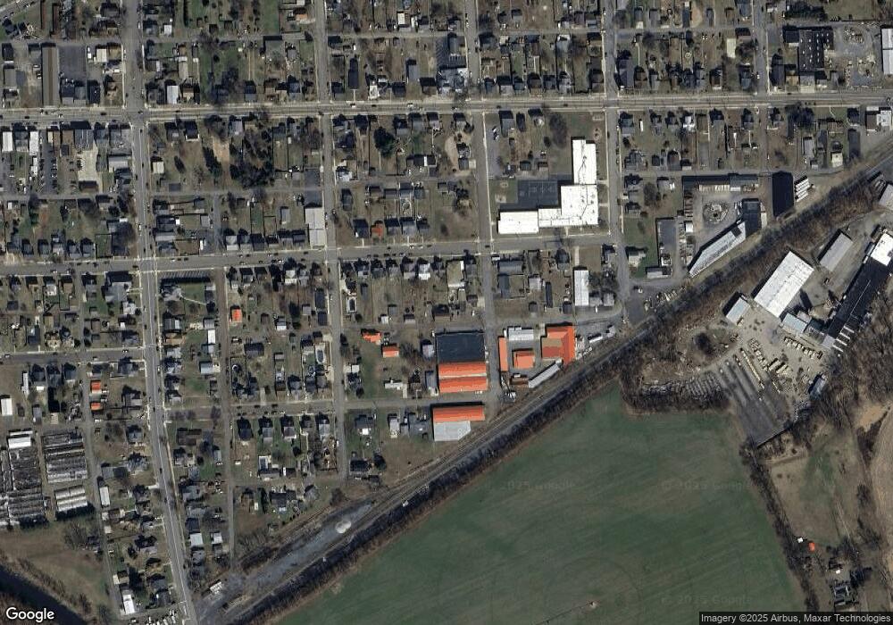 627 Harter Ave, Nescopeck, PA 18635 - photo 1