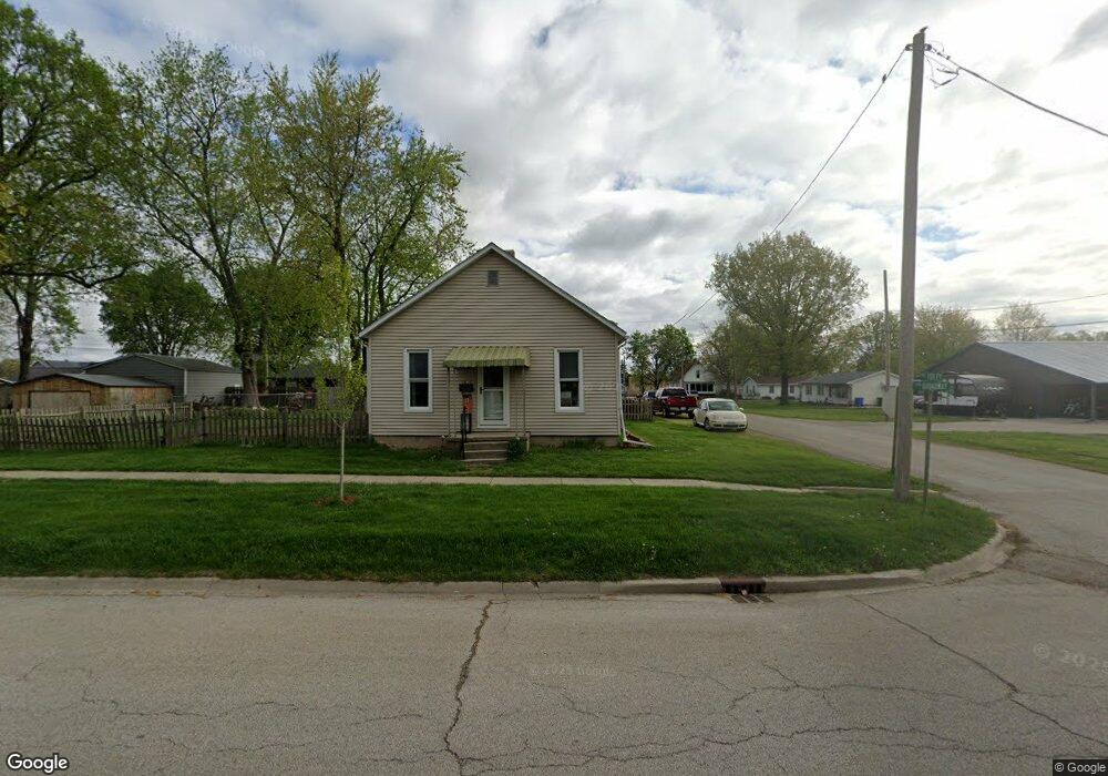 1624 Broadway St, Lincoln, IL 62656 - photo 1