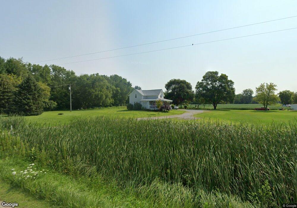 8255 Lewis Rd, Birch Run, MI 48415 - photo 1