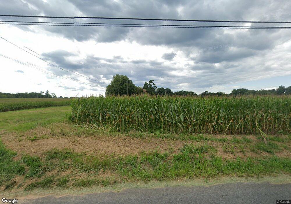 4036 Smith Rd, Furlong, PA 18925 - photo 1