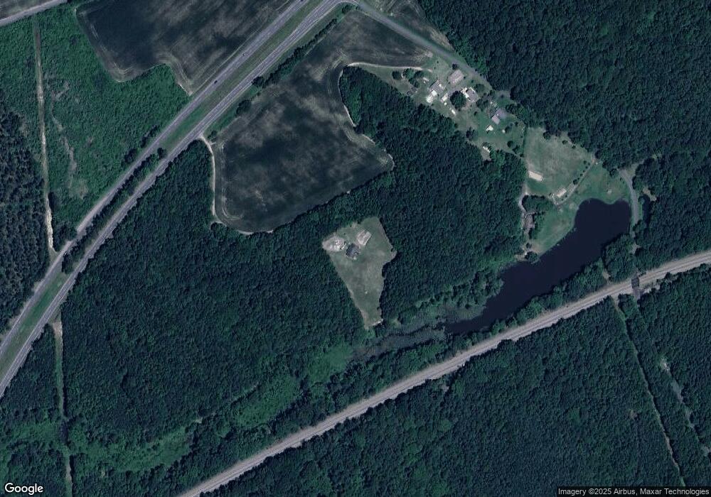 22231 Rogers Clark Blvd, Ruther Glen, VA 22546 - photo 1