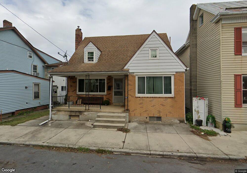 129 E Locust St, Mechanicsburg, PA 17055 - photo 1