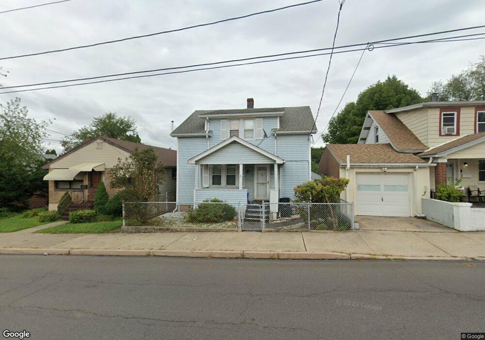 961 N Laurel St, Hazleton, PA 18201 - photo 1