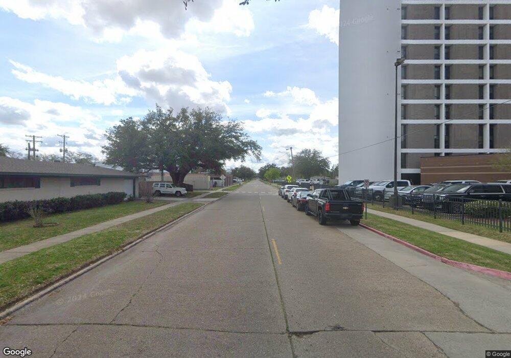 2812 3rd Ave, Lake Charles, LA 70601 - photo 1