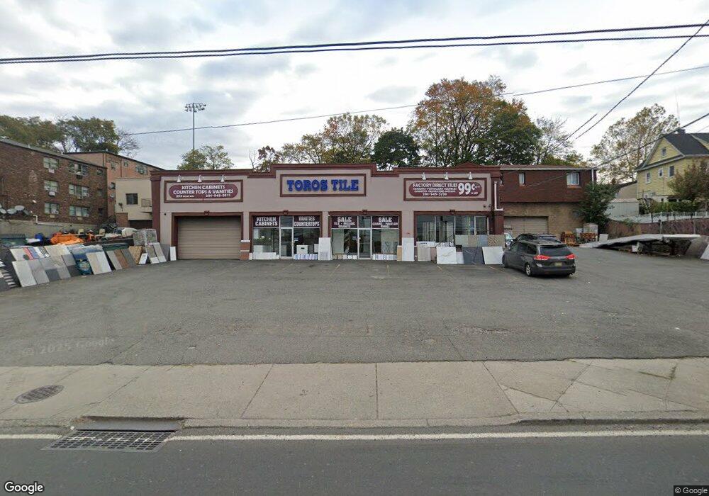 264 Broad Ave unit E7, Fairview, NJ 07022 - photo 1