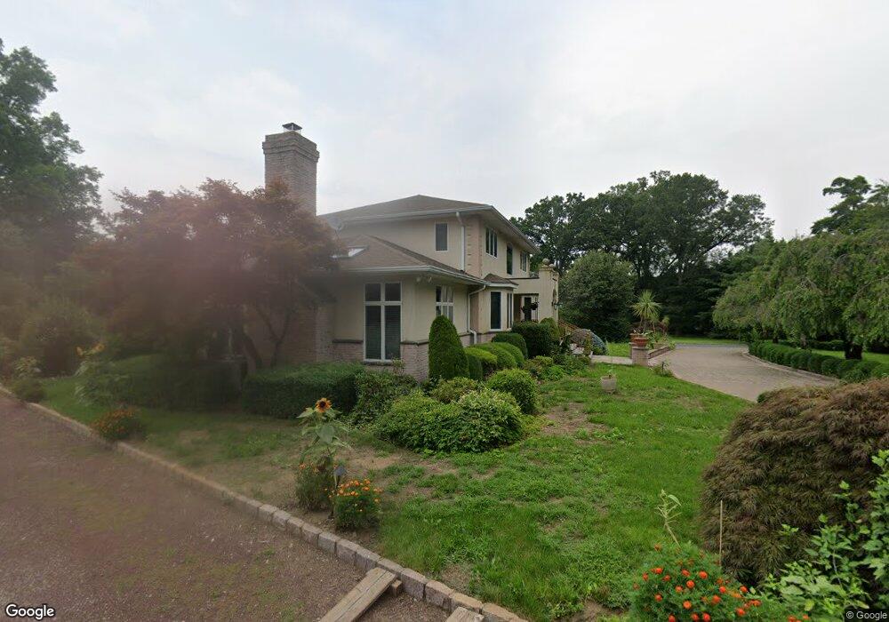 16 Bedford Rd, Greenwich, CT 06831 - photo 1