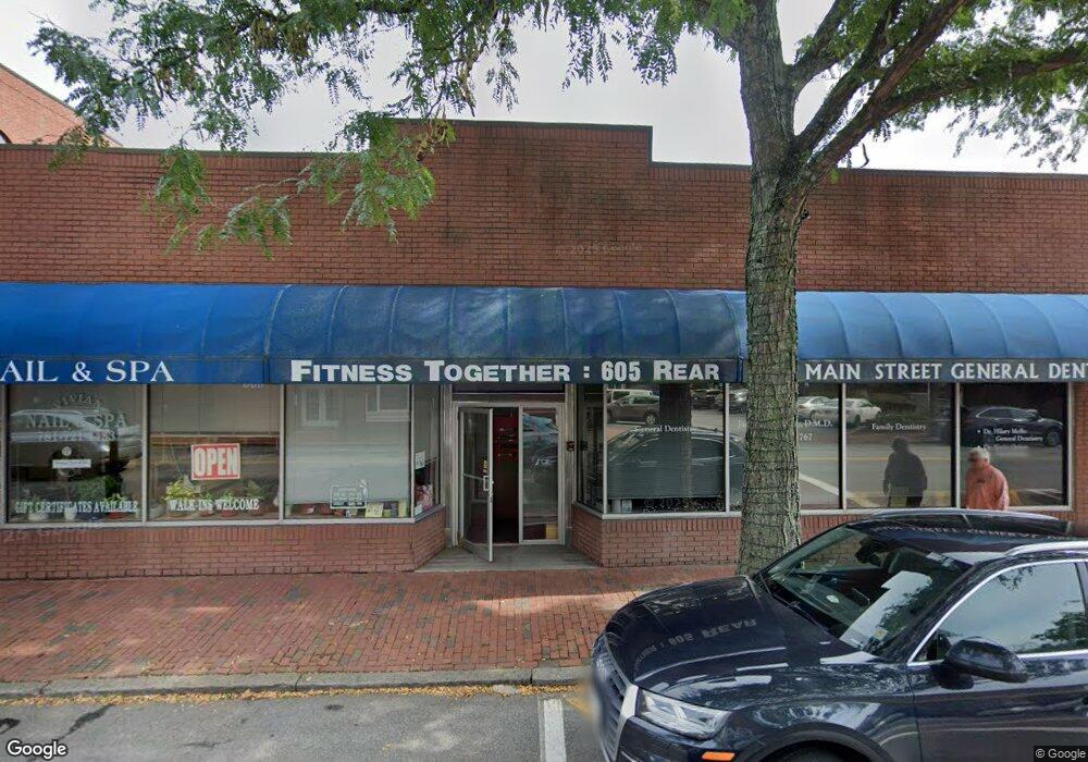 609 Main St, Winchester, MA 01890 - photo 1