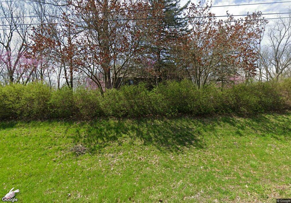 521 Indiana Ave, Anderson, IN 46012 - photo 1