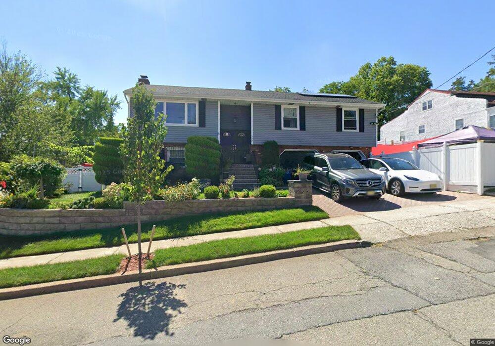 282 Baldwin Ave, Hasbrouck Heights, NJ 07604 - photo 1