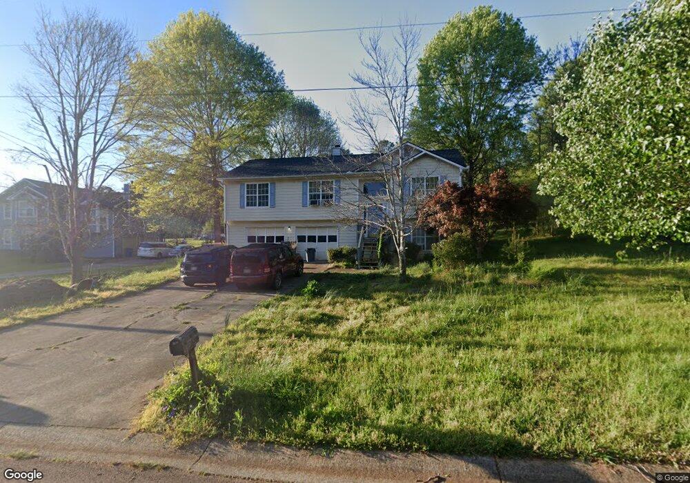 5421 Redfield Way, Flowery Branch, GA 30542 - photo 1