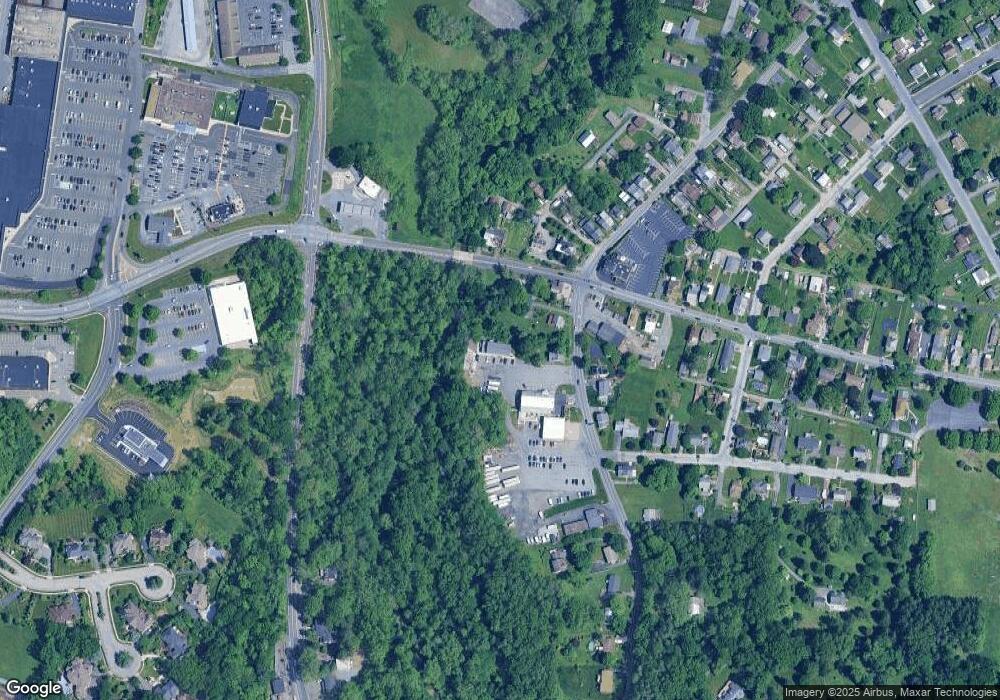 723 Mountain View Rd unit C, Reading, PA 19607 - photo 1