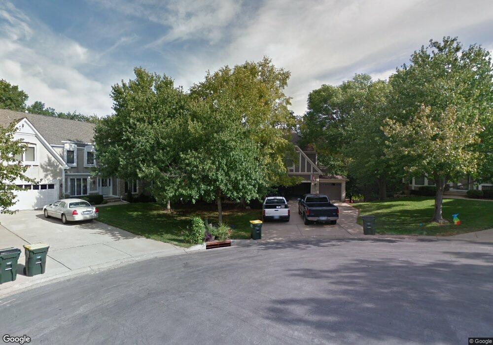 13738 W 76th Cir, Shawnee, KS 66216 - photo 1