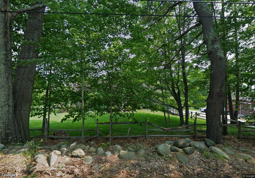 106 Kaime Rd, Chichester, NH 03258 - photo 1