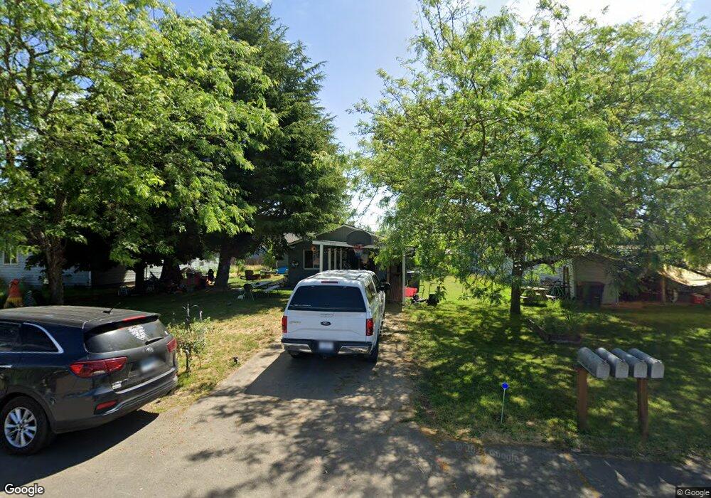 521 & 523 N Walnut St, Independence, OR 97351 - photo 1