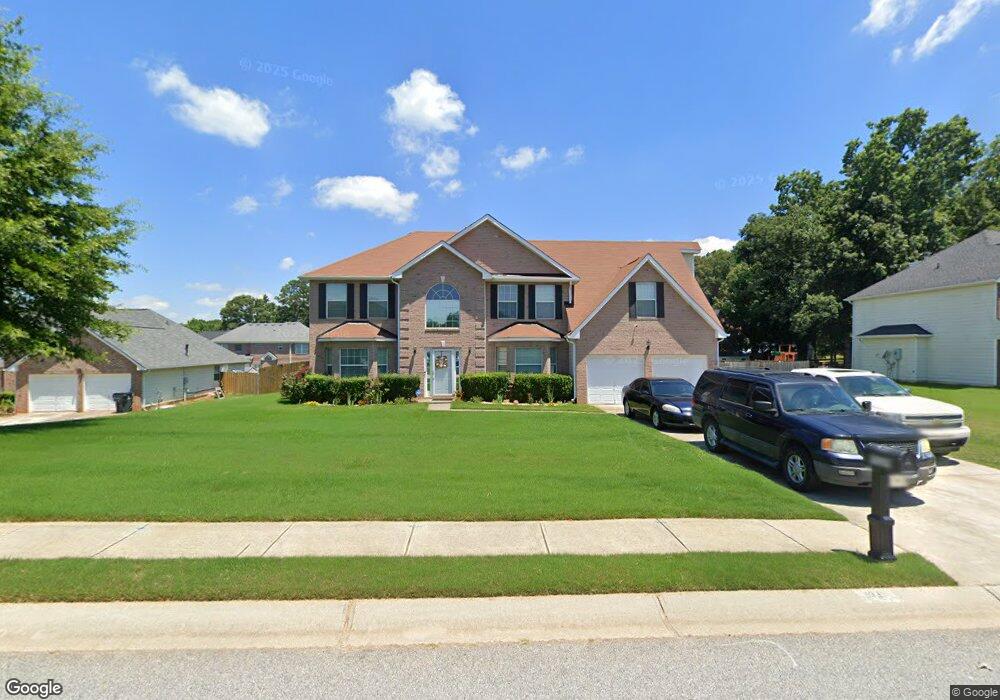 9339 Waters Edge Dr unit 1, Jonesboro, GA 30236 - photo 1