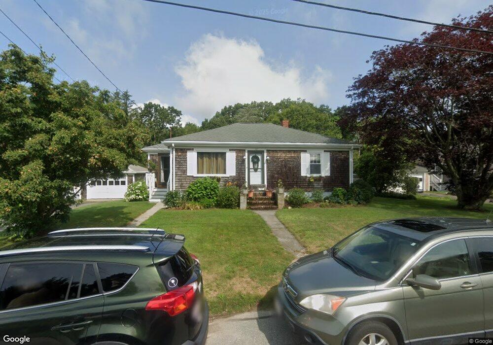 47 Smith St, South Dartmouth, MA 02748 - photo 1