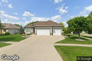 1702 Princeton Ln, West Fargo, ND 58078
