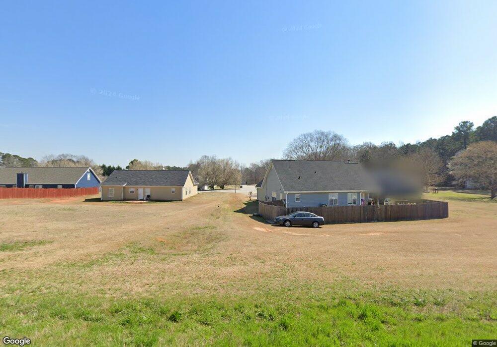 191 Hinton Cir, Covington, GA 30016 - photo 1