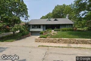 1516 Crescent Rd, Lawrence, KS 66044