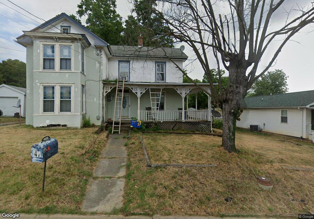 47 W 18th St, Front Royal, VA 22630 - photo 1