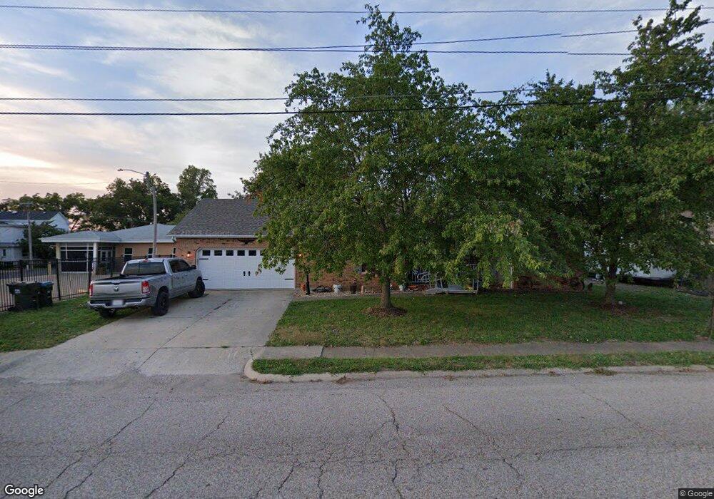 308 W Apple St, Freeburg, IL 62243 - photo 1