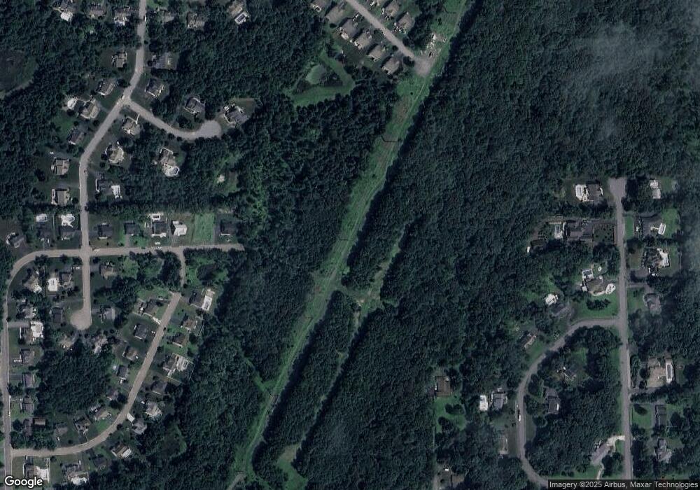 225 Twins Ln, Mountain Top, PA 18707 - photo 1