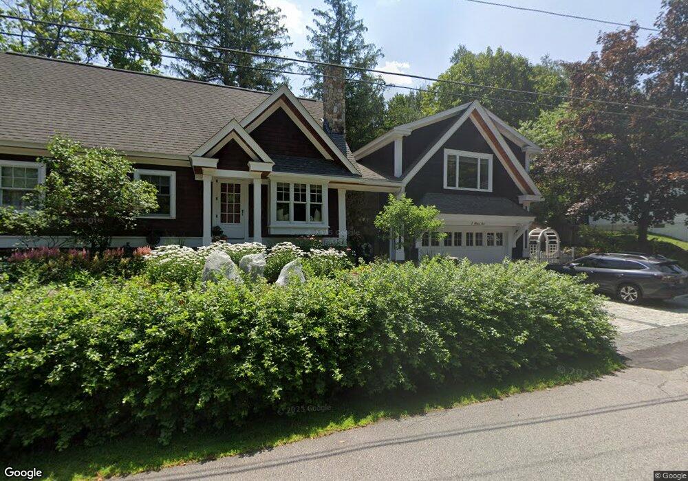 2 Massachusetts Ave, Meredith, NH 03253 - photo 1