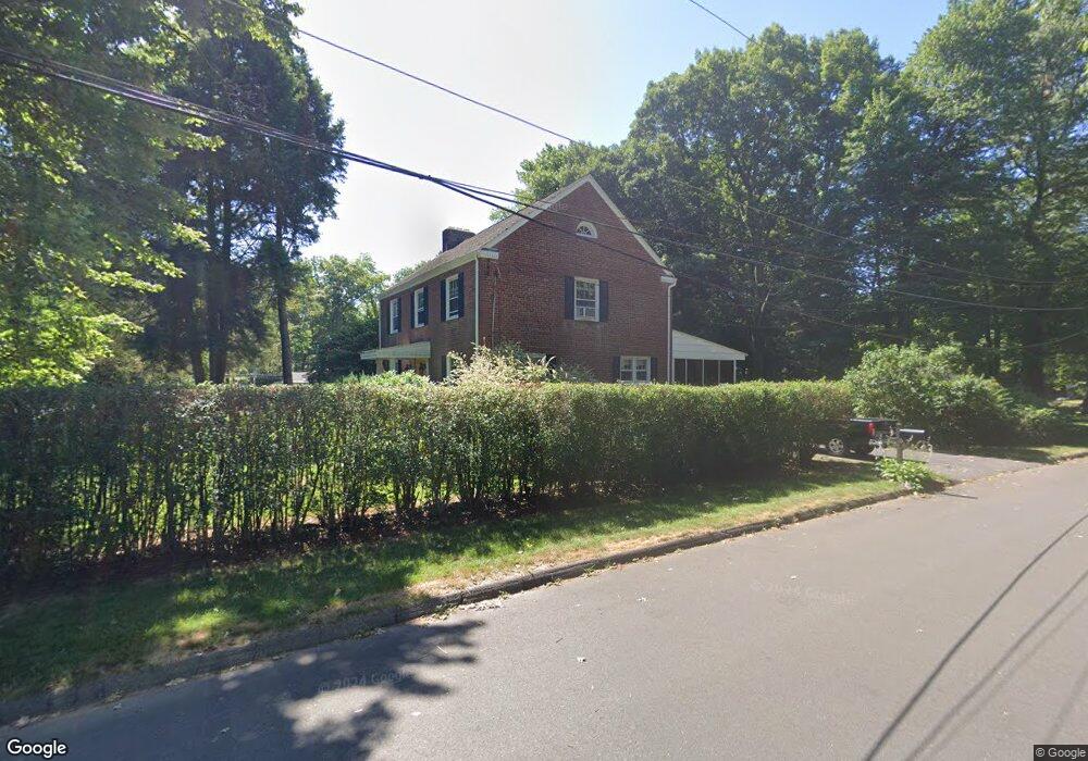 909 Bloomfield Ave, Windsor, CT 06095 - photo 1