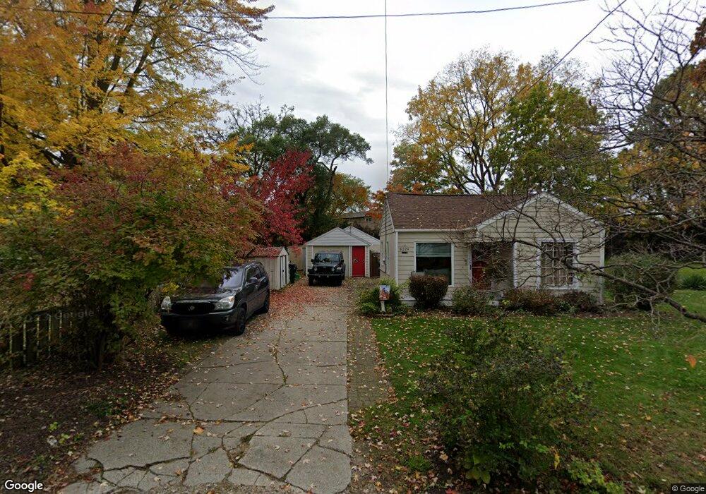 6226 Yunker St, Lansing, MI 48911 - photo 1