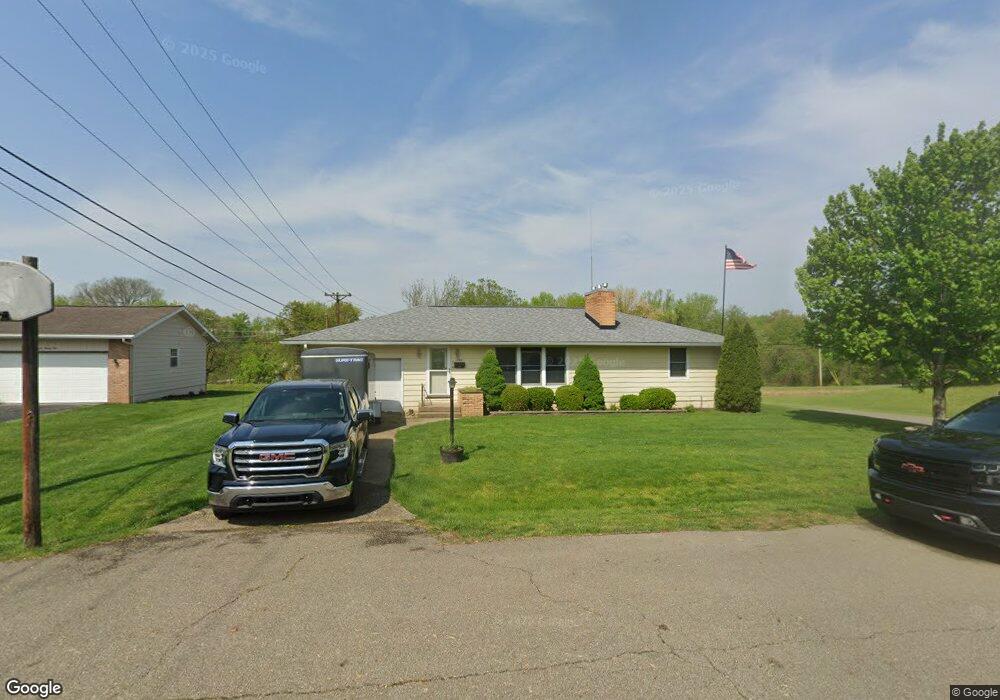 1209 Stewart Ln, Coshocton, OH 43812 - photo 1