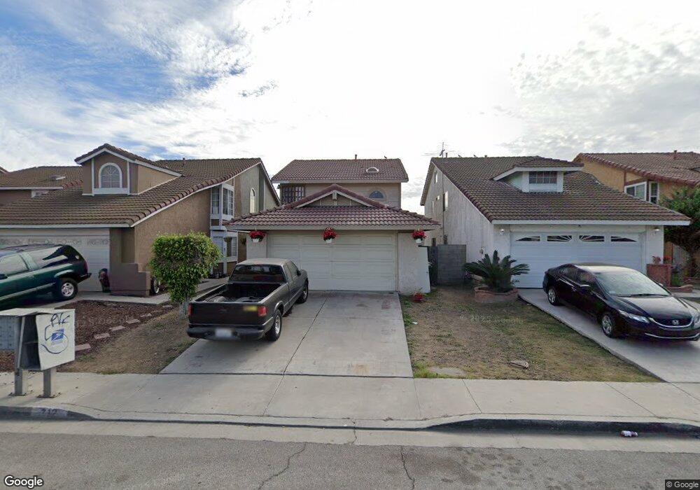 712 W Cypress St, Compton, CA 90220 - photo 1