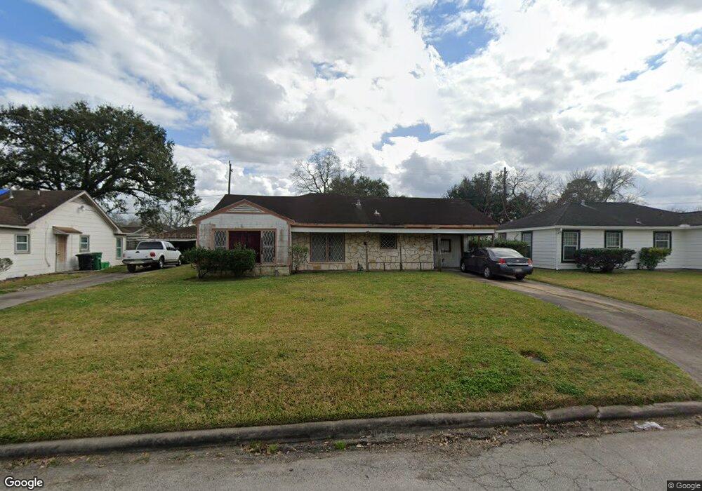 4734 Marietta Ln, Houston, TX 77021 - photo 1
