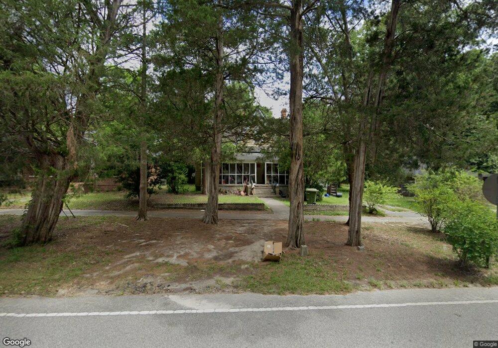 818 Chesnut St, Camden, SC 29020 - photo 1