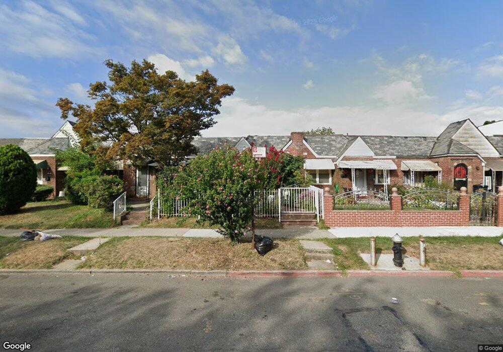 8934 Francis Lewis Blvd, Queens Village, NY 11427 - photo 1