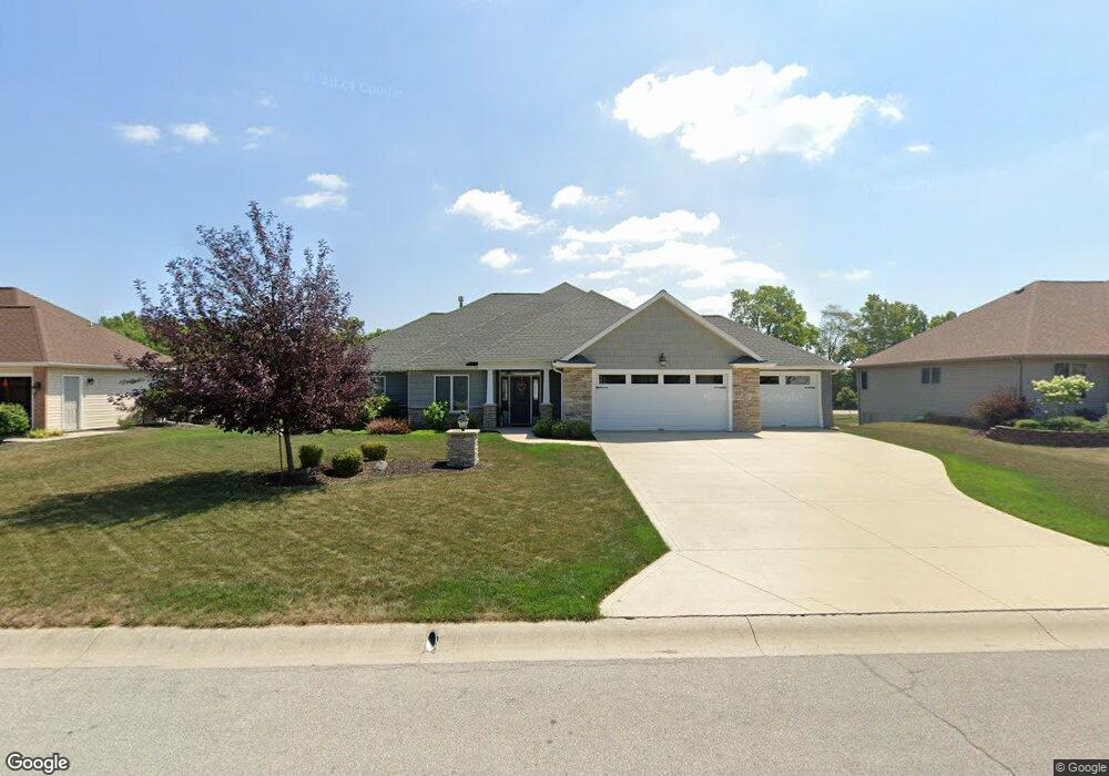 1155 Fawncrest Ct unit 6, Bluffton, IN 46714 - photo 1