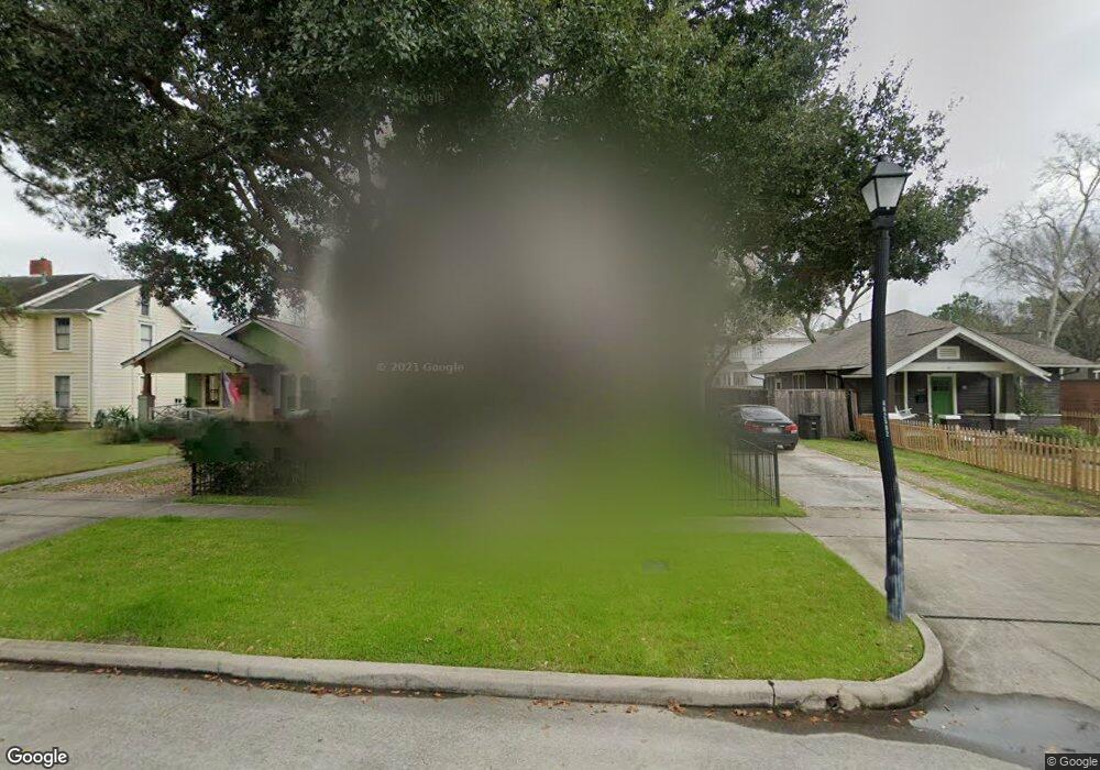 1822 Cortlandt St, Houston, TX 77008 - photo 1